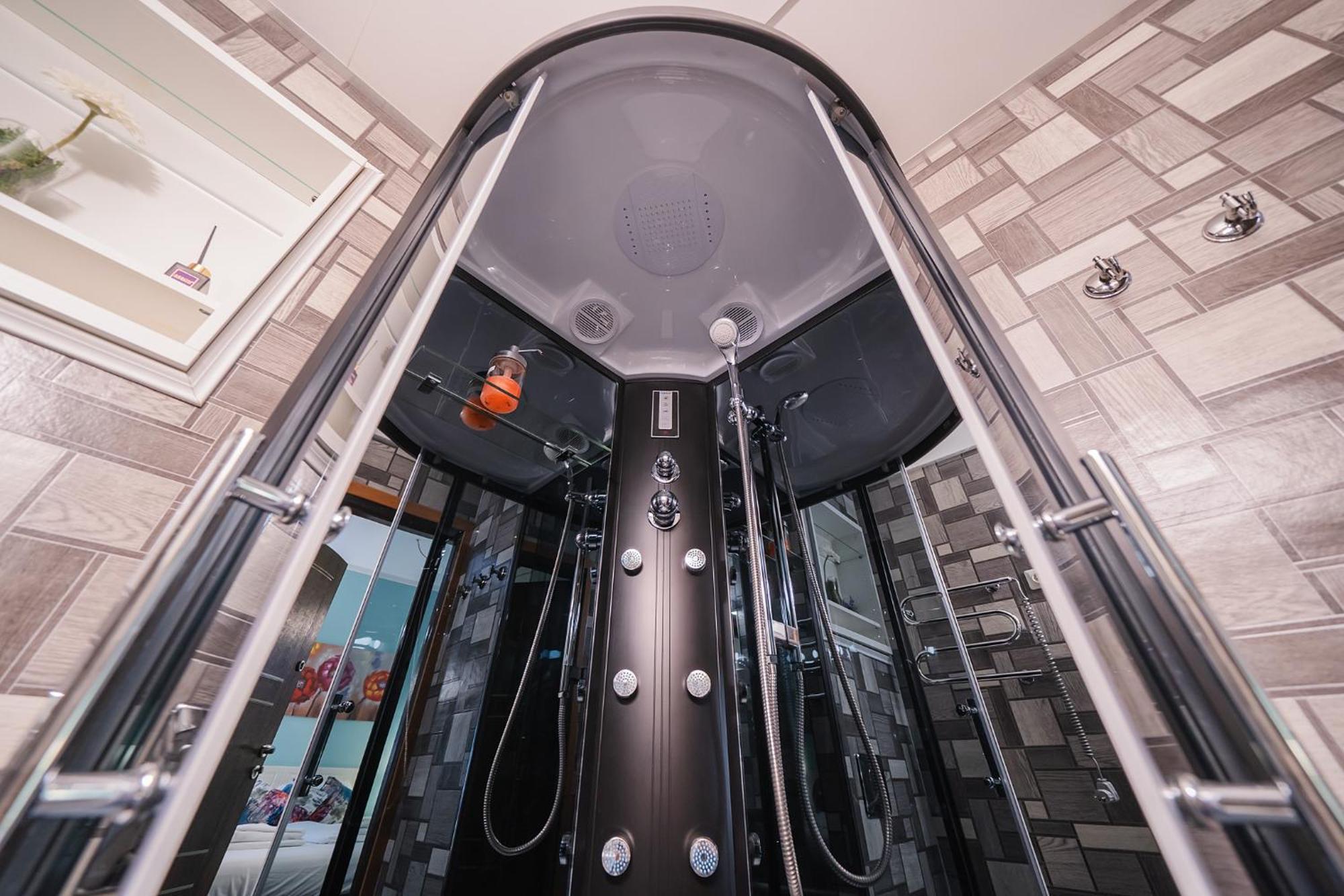 Station Self Check-In Apartments วิลนีอุส ภายนอก รูปภาพ